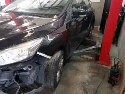 Veículo de Sucata ford focus lim. xwda do ano 2010 alimentado xwda