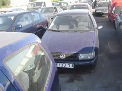 Scrapping Vehicle audi a4 berlina (b5) aeb of the year 1994 powered aeb