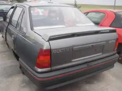 Veículo de Sucata opel kadett e g-1.6sv do ano 1984 alimentado 16sv