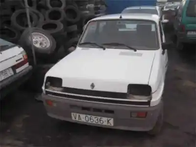 Sloopvoertuig renault 5  van het jaar 1976 aangedreven 800710