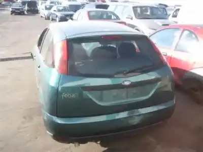 Veículo de Sucata ford focus berlina (cak) focus 1 90 cv do ano 1998 alimentado c9db