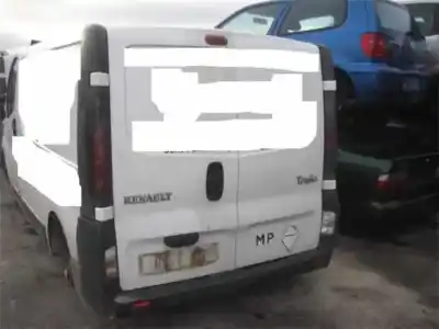 Veículo de Sucata renault trafic combi (ab 4.01) f9q762 do ano 2001 alimentado f9q762