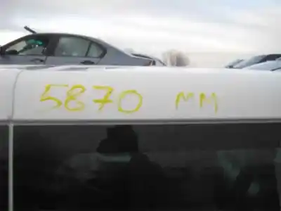 Veículo de Sucata RENAULT TRAFIC COMBI (AB 4.01) * do ano 2001 alimentado F9Q 762