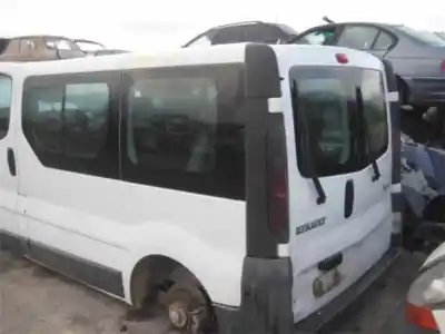 Veículo de Sucata renault trafic combi (ab 4.01) * do ano 2001 alimentado f9q 762