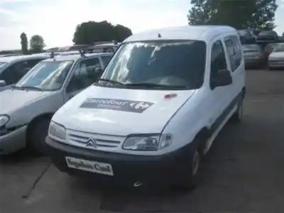 Veicolo di demolizione CITROEN BERLINGO WJYDW8B dell'anno 1996 alimentato WJYDW8B