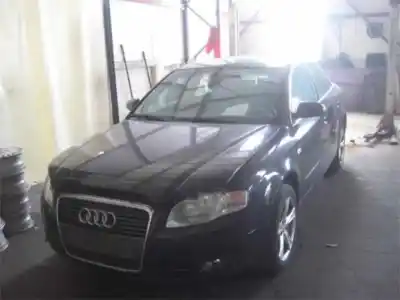Veículo de Sucata AUDI A4 B7 (8EC) 2.0 TDI 16V do ano 2004 alimentado BLB