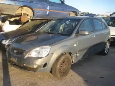 Veículo de Sucata kia rio (jb) d4fa do ano 2005 alimentado d4fa