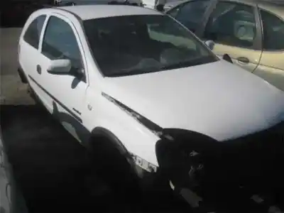 Veículo de Sucata opel corsa c y17dtl do ano 2000 alimentado y17dtl