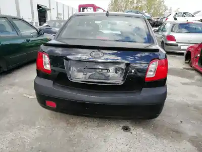 Scrapping Vehicle kia rio iii 1.2 cvvt 84 cv of the year 2005 powered d4fa