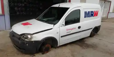 Sloopvoertuig OPEL COMBO CORSA C van het jaar 2001 aangedreven Z13DTJ