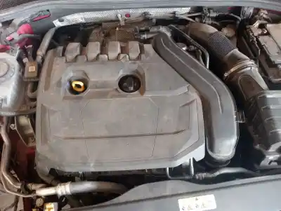 Sloopvoertuig seat leon (kl1) seat leon van het jaar 2020 aangedreven dpca