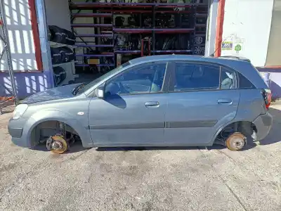 Scrapping Vehicle kia rio (jb) d4fa of the year 2005 powered d4fa