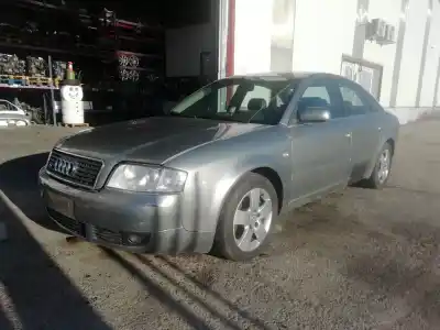Veículo de Sucata AUDI A6 C5 (4B2) 2.5 TDI do ano 2001 alimentado AKE