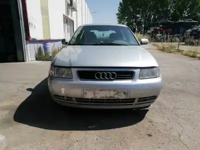 Scrapping Vehicle audi a3 (8l1) 1.6 of the year 1996 powered akl
