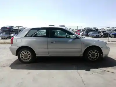 Scrapping Vehicle audi a3 (8l1) 1.6 of the year 1996 powered akl
