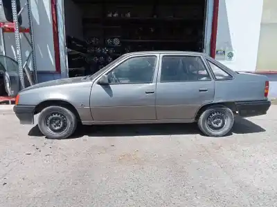 Verschrottungsfahrzeug opel kadett e 13s des jahres 1984 angetrieben 13s