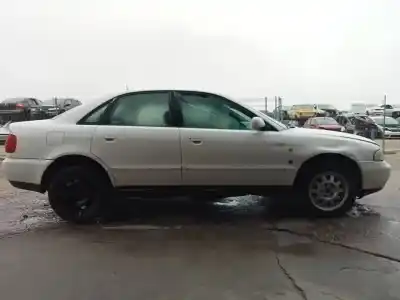Veículo de Sucata audi a4 b5 (8d2) 1.9 tdi do ano 1999 alimentado afn