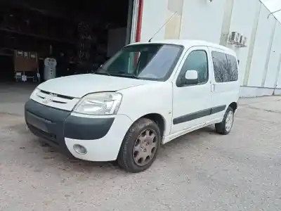 Veículo de Sucata PEUGEOT PARTNER (S2) 9HX do ano 2007 alimentado 9HX