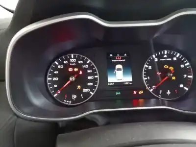 Veículo de Sucata mg mg zs zs 120 do ano 2004 alimentado 55286765