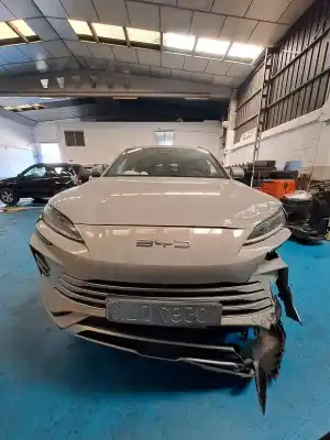 Veicolo di demolizione byd seal u  dell'anno 2024 alimentato 