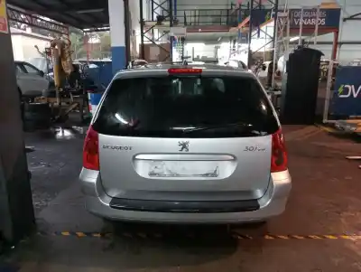 Veículo de Sucata peugeot 307 break (3e) 2.0 hdi 90 do ano 2002 alimentado rhy