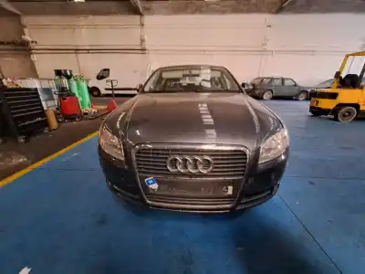 Veículo de Sucata audi a4 avant (8e) * do ano 2004 alimentado 