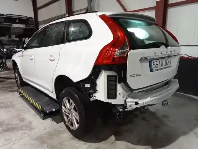 Veicolo di demolizione volvo xc60 inscription 2wd dell'anno 2008 alimentato 