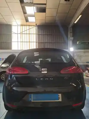 Scrapping Vehicle seat leon (1m1) 1m1 of the year 2000 powered 