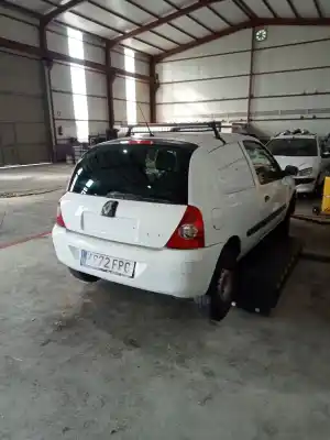 Veículo de Sucata renault clio iii grandtour yahoo do ano 2005 alimentado 
