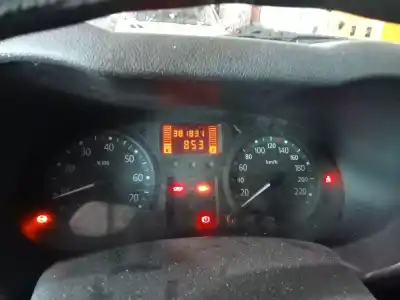 Veículo de Sucata renault clio iii grandtour yahoo do ano 2005 alimentado 