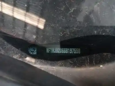 Veículo de Sucata dacia duster ii essential 91 cv / 67 kw do ano 2017 alimentado 