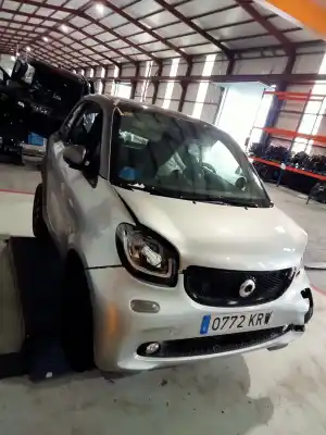 Scrapping Vehicle smart fortwo cabrio brabus (453.462) of the year 2015 powered 