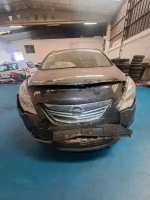 Veículo de Sucata OPEL MERIVA * do ano 2003 alimentado 
