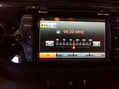 Veículo de Sucata kia ceed sportswagon tech 119 cv / 88 kw do ano 2012 alimentado 