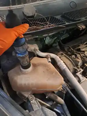 Veículo de Sucata ford ka (ccu) ford ka do ano 2016 alimentado 