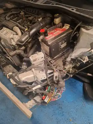 Veículo de Sucata opel mokka mokka (2020 >) do ano 2020 alimentado 