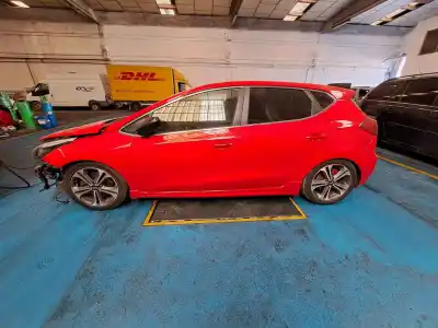 Scrapping Vehicle kia ceed ceed drive of the year 2006 powered 