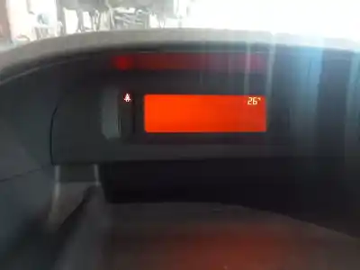 Sloopvoertuig renault kangoo * van het jaar 2008 aangedreven 