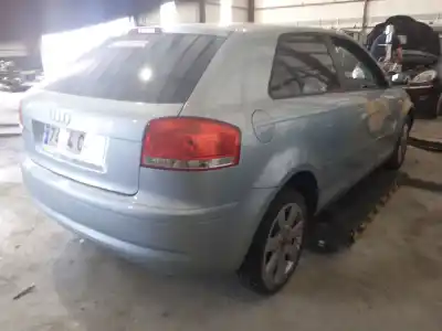Veículo de Sucata audi a3 (8p) a3 do ano 2003 alimentado 