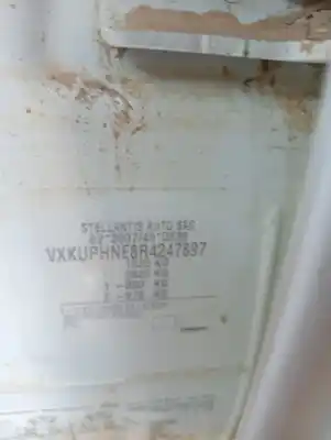 Здавання транспортного засобу opel corsa e (x15) 1.4 turbo (08, 68) року 2014 потужний hne