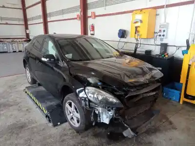 Veículo de Sucata volvo v40 * do ano 2012 alimentado 