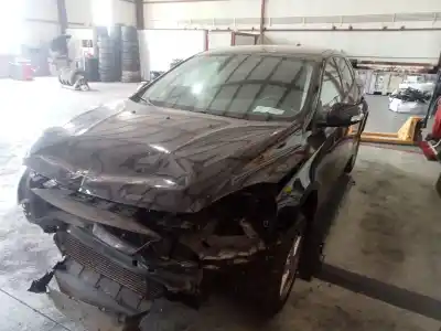 Veículo de Sucata volvo v40 * do ano 2012 alimentado 