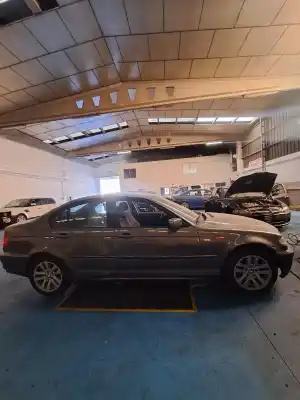 Veículo de Sucata bmw 3 (e46) 26.350. 26.360 gasolina 2001 4p do ano 2003 alimentado 