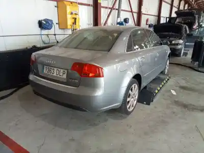 Veículo de Sucata audi a4 (8ec, b7) gasolina 0 do ano 2004 alimentado 55290213