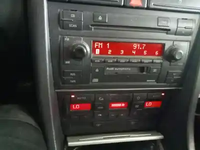 Veículo de Sucata audi a4 (8ec, b7) gasolina 0 do ano 2004 alimentado 55290213