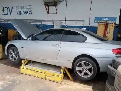 Veículo de Sucata bmw serie 3 coupe (e92) 330d do ano 2006 alimentado 