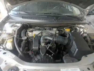 Veicolo di demolizione chrysler sebring (jr) 2.0 dell'anno 2001 alimentato 