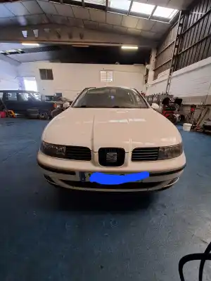 Veículo de Sucata seat toledo (1m2) * do ano 1999 alimentado 