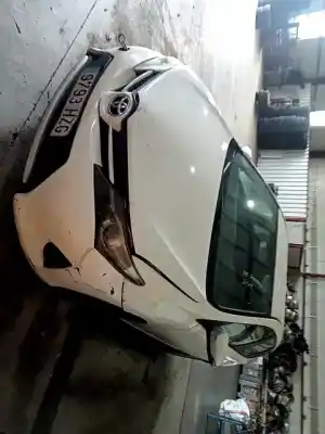 Scrapping Vehicle toyota auris (_e18_) 1.4 d-4d (nde180_) of the year 2012 powered 1nd-tv