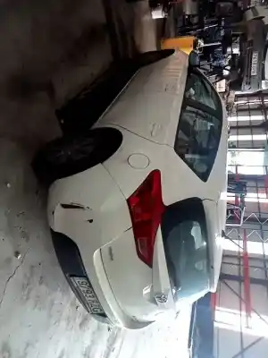 Scrapping Vehicle toyota auris (_e18_) 1.4 d-4d (nde180_) of the year 2012 powered 1nd-tv